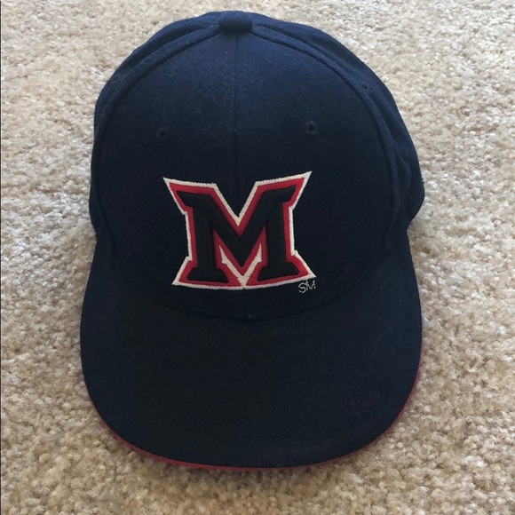 Miami University fitted baseball cap - Picture 1 of 4